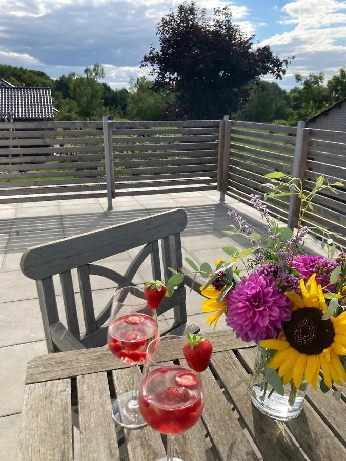 Ferienwohnung Heeser Birkenhof - Urlaub auf dem Bauernhof mit Blick ins Grüne Weeze