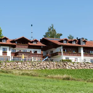 wellness-ferienwohnungen-zellertalblick.com-bavaria.com/